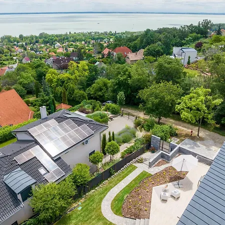 Holiday home Hillside Balatonalmadi